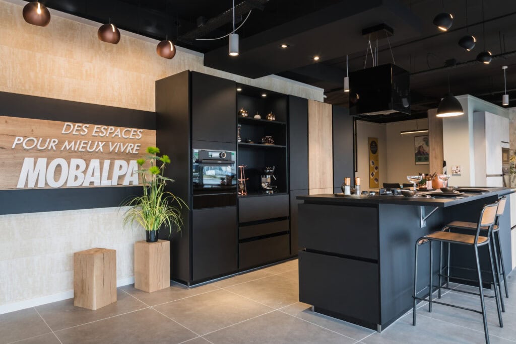 Page Corporate - Accueil Showroom Mobalpa - Jérôme Correia Photographie